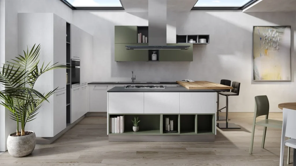 Luminosa Cucina Moderna Dafne Est bianca e verde con isola, piano snack in legno, sgabelli neri e vani a giorno.