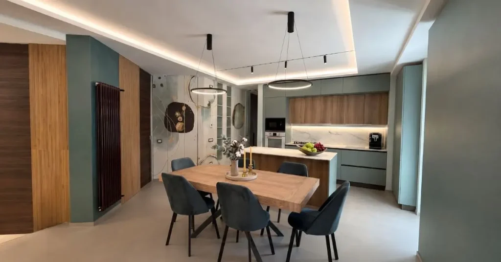 Visione d’insieme progetto di arredo completo moderno a Foggia con cucina verde steppa e living in toni naturali