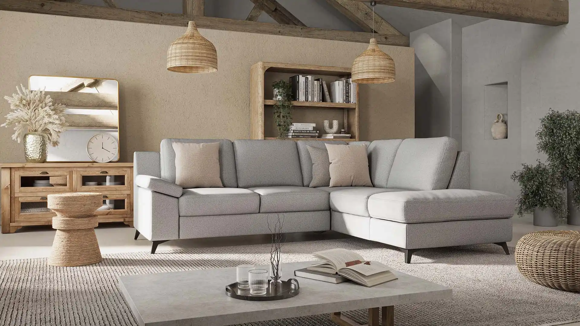 Divano angolare Runner di BEHOME in tessuto grigio chiaro in un soggiorno accogliente.